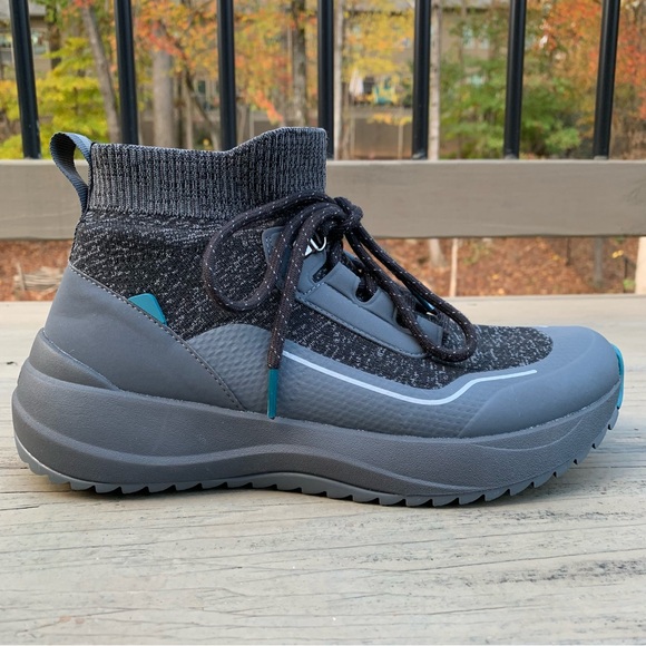 NWOB Vessi Cloudburst High Top Waterproof Shoes in Peak Black size 9 - Picture 13 of 16